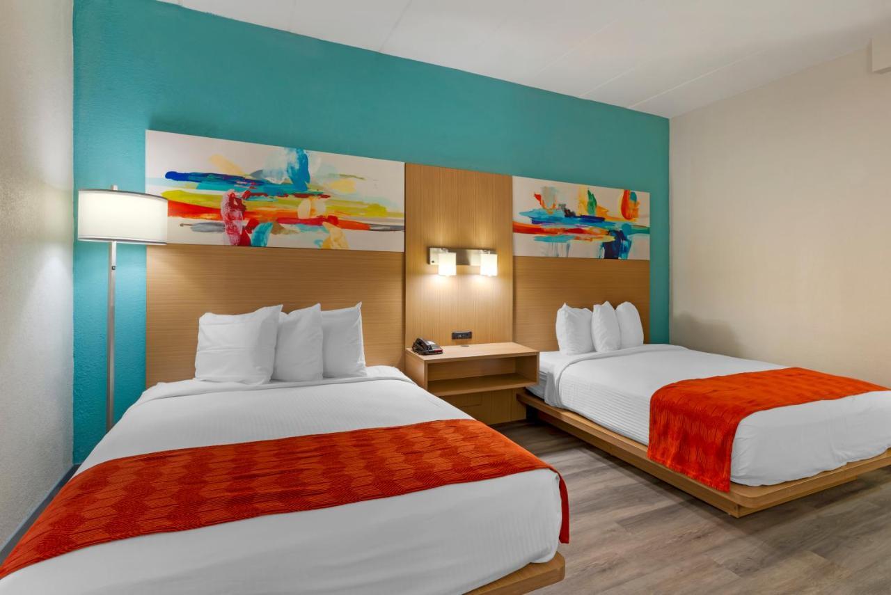 Best Western Plus Executive Hotel Richmond Dumbarton Exteriör bild